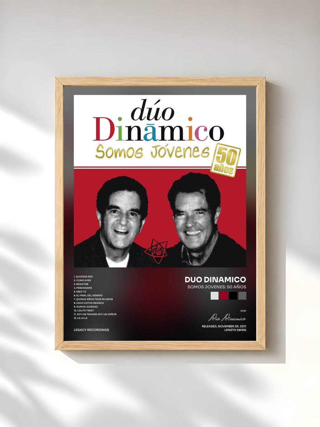 #bois Tableau de l'album Somos Jovenes: 50 Años de Duo Dinamico, cadre en bois brut, imprimé et encadré en France