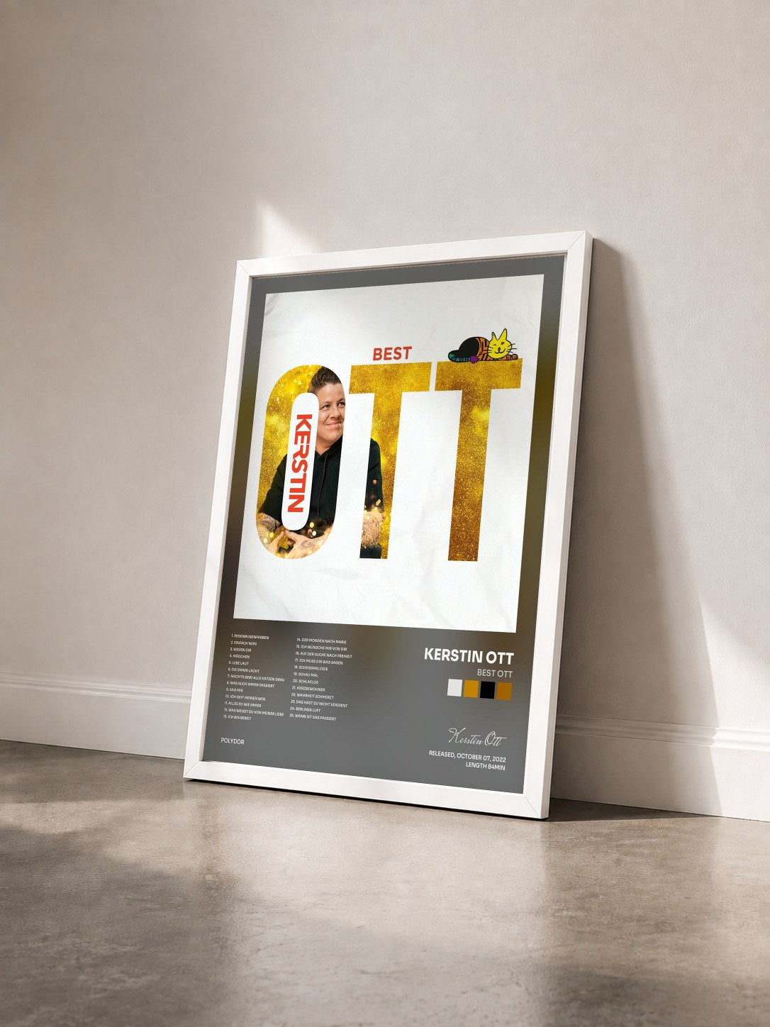 #blanc Tableau de l'album Best OTT de Kerstin Ott vu de trois quarts, cadre blanc