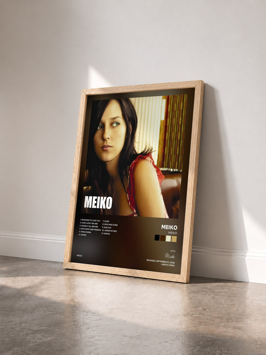 #bois Tableau de l'album Meiko de Meiko vu de trois quarts, cadre en bois brut