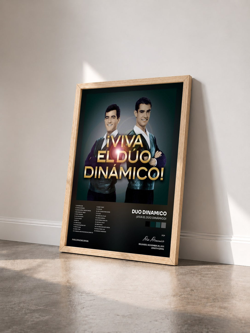 #bois Tableau de l'album ¡Viva El Dúo Dinámico! de Duo Dinamico vu de trois quarts, cadre en bois brut
