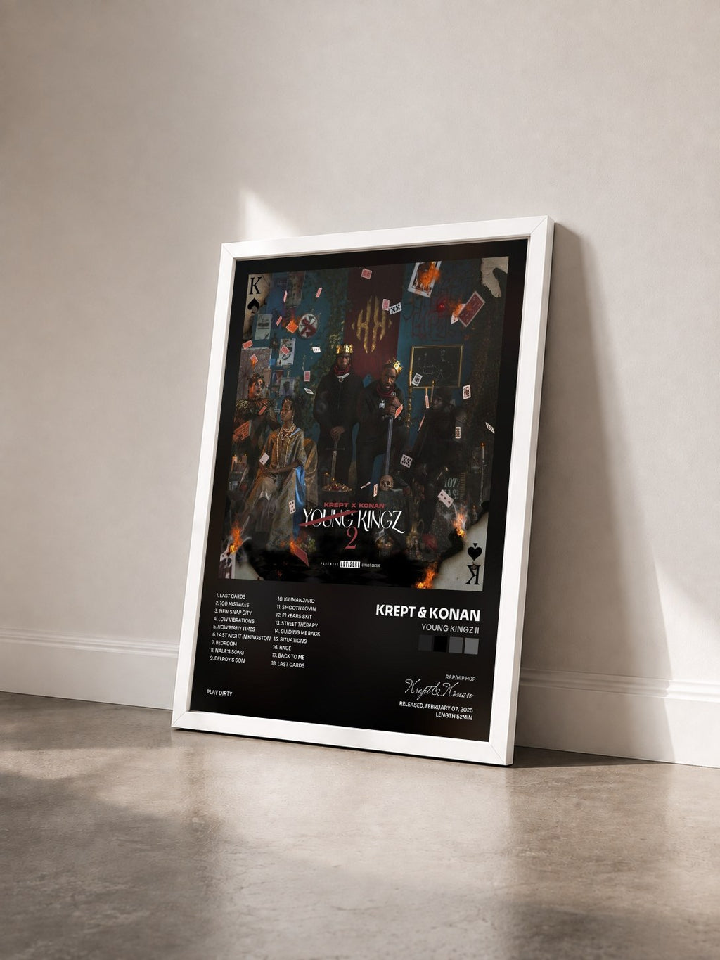 #blanc Tableau de l'album Young Kingz II de Krept & Konan vu de trois quarts, cadre blanc