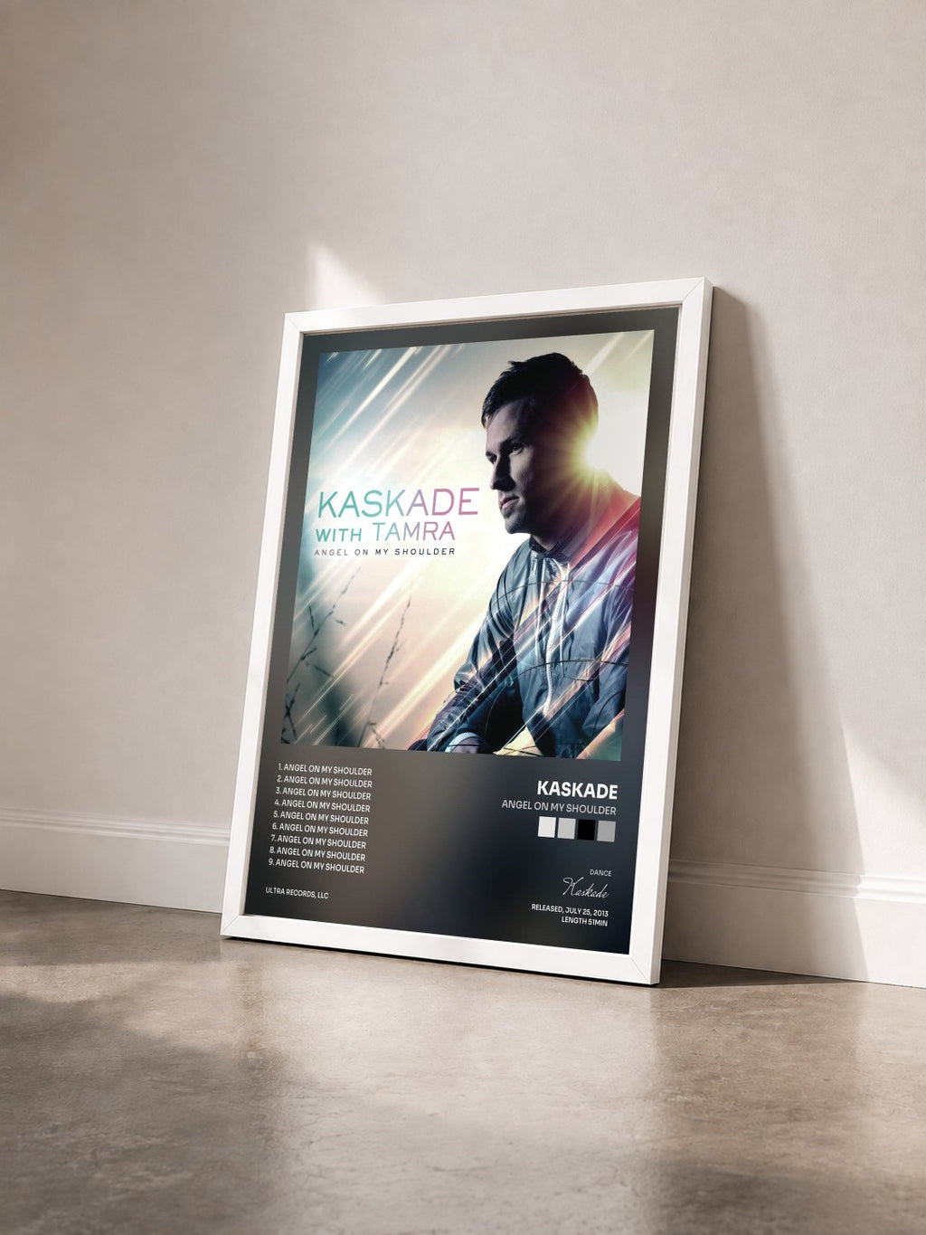 #blanc Tableau de l'album Angel on My Shoulder de Kaskade vu de trois quarts, cadre blanc