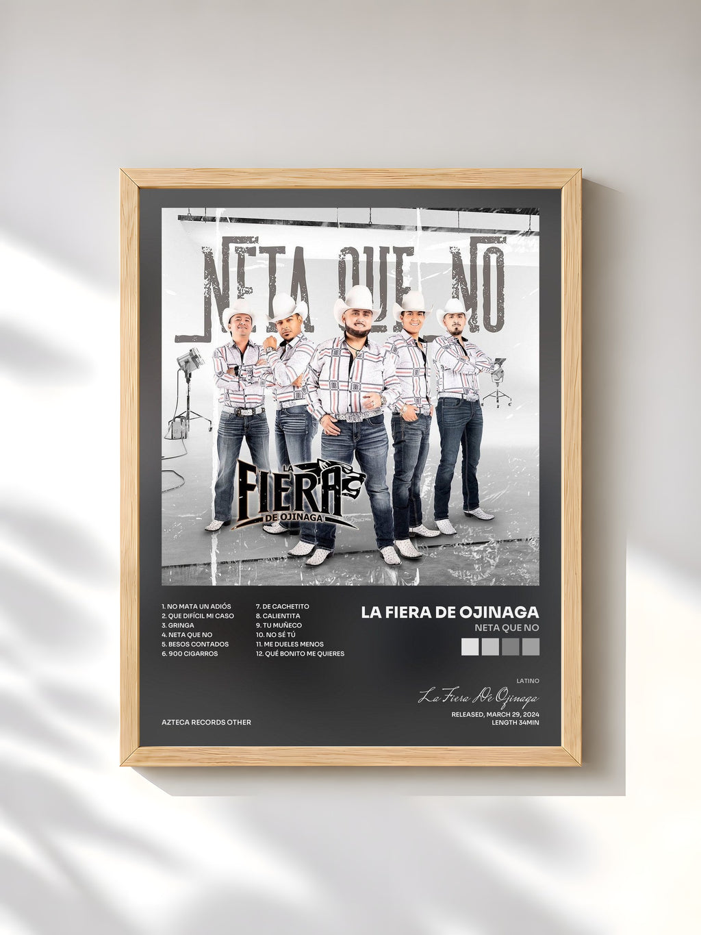 #bois Tableau de l'album Neta Que No de La Fiera De Ojinaga, cadre en bois brut, imprimé et encadré en France