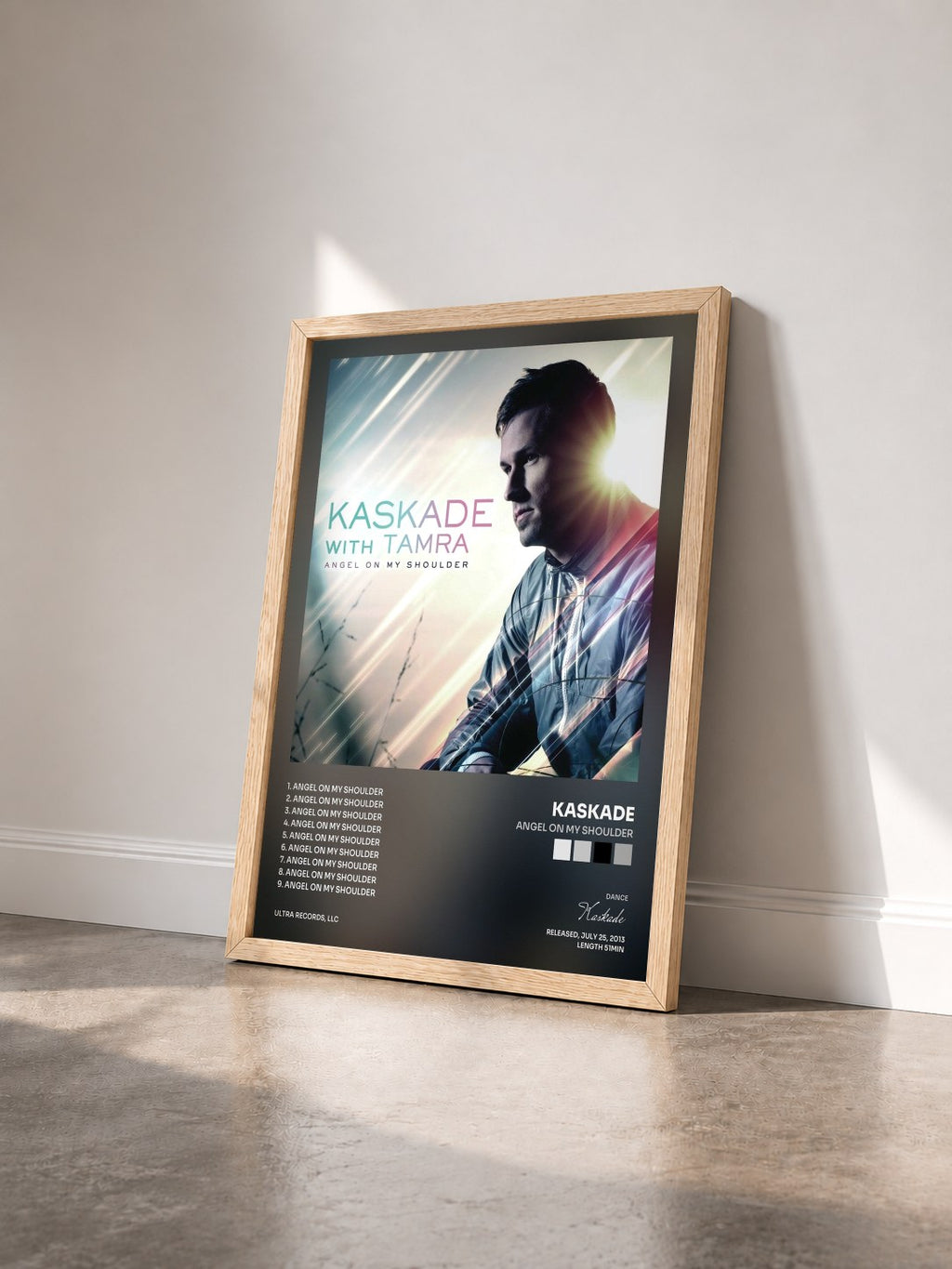#bois Tableau de l'album Angel on My Shoulder de Kaskade vu de trois quarts, cadre en bois brut