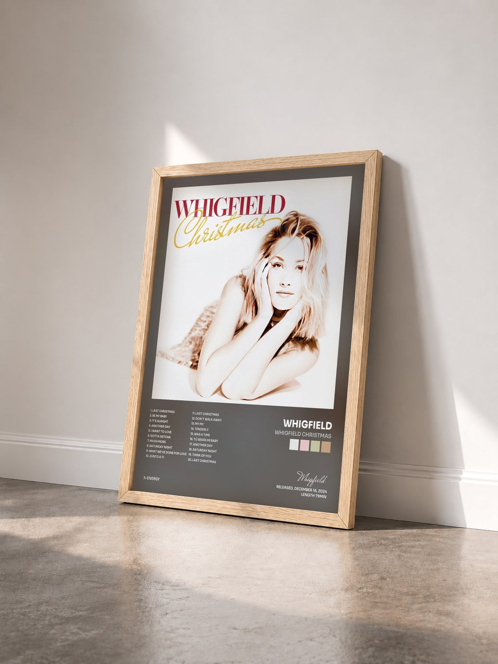 #bois Tableau de l'album Whigfield Christmas de Whigfield vu de trois quarts, cadre en bois brut