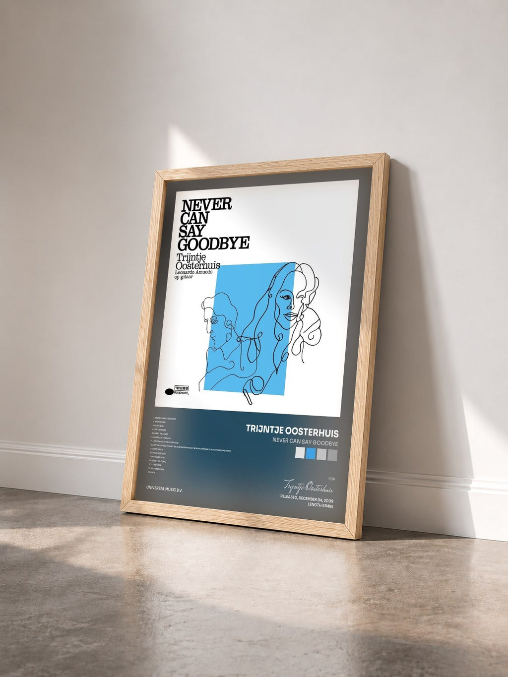 #bois Tableau de l'album Never Can Say Goodbye de Trijntje Oosterhuis vu de trois quarts, cadre en bois brut
