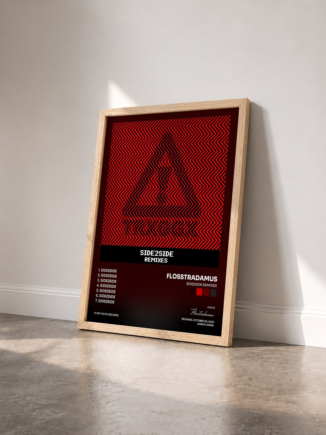 #bois Tableau de l'album SIDE2SIDE REMIXES de Flosstradamus vu de trois quarts, cadre en bois brut