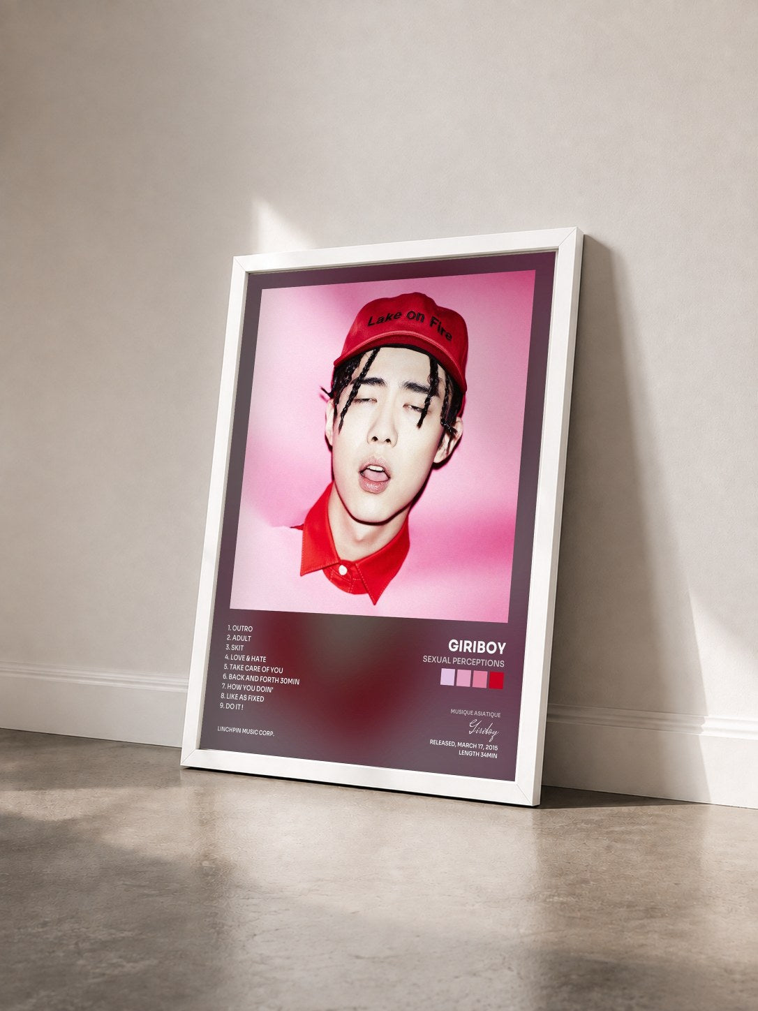 #blanc Tableau de l'album Sexual Perceptions de Giriboy vu de trois quarts, cadre blanc
