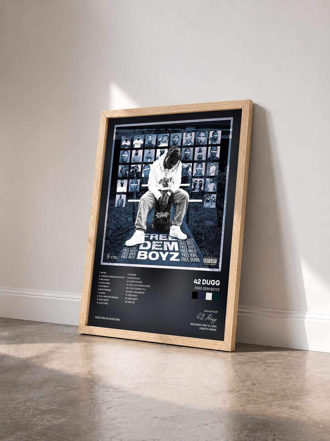 #bois Tableau de l'album Free Dem Boyz de 42 Dugg vu de trois quarts, cadre en bois brut