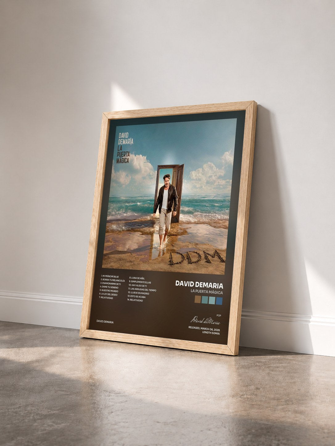 #bois Tableau de l'album La Puerta Mágica de David deMaria vu de trois quarts, cadre en bois brut