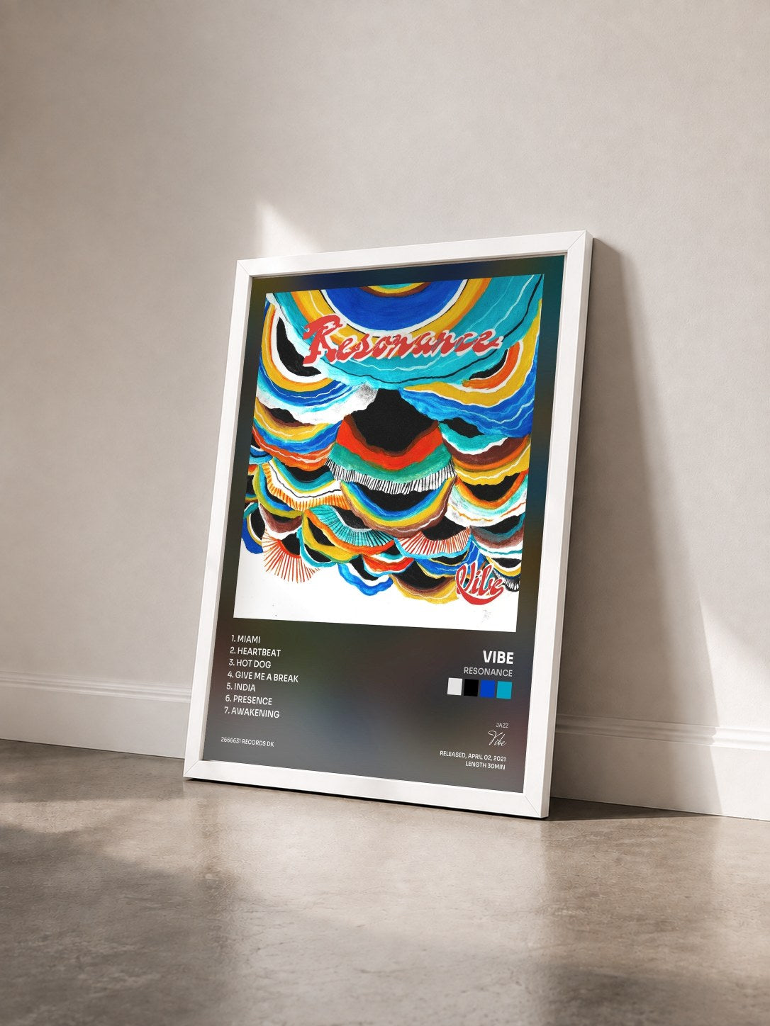 #blanc Tableau de l'album Resonance de Vibe vu de trois quarts, cadre blanc
