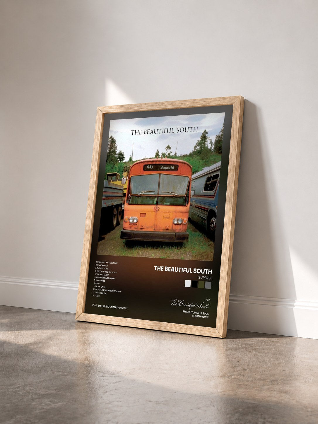 #bois Tableau de l'album Superbi de The Beautiful South vu de trois quarts, cadre en bois brut