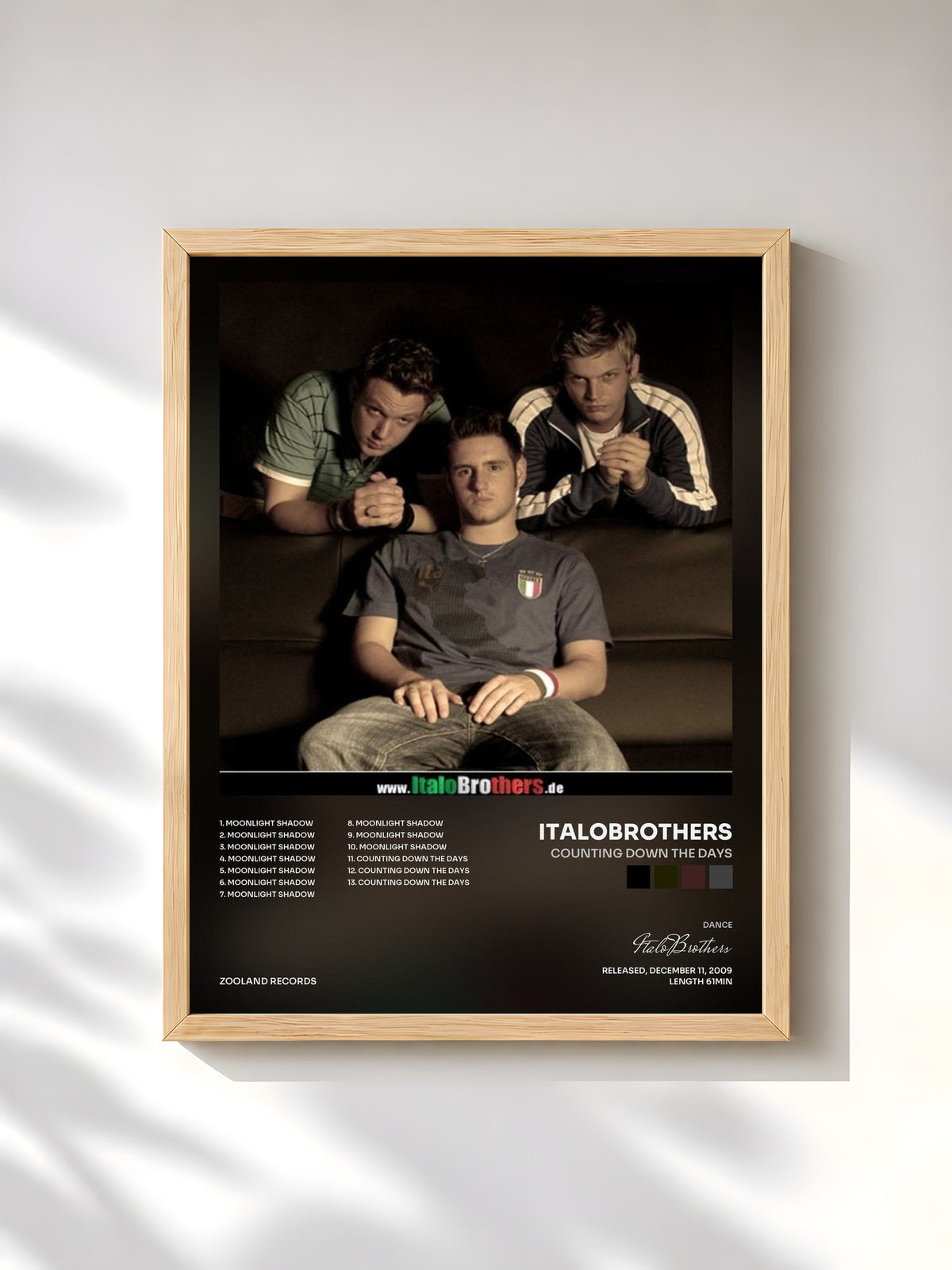 #bois Tableau de l'album Counting Down The Days de ItaloBrothers, cadre en bois brut, imprimé et encadré en France