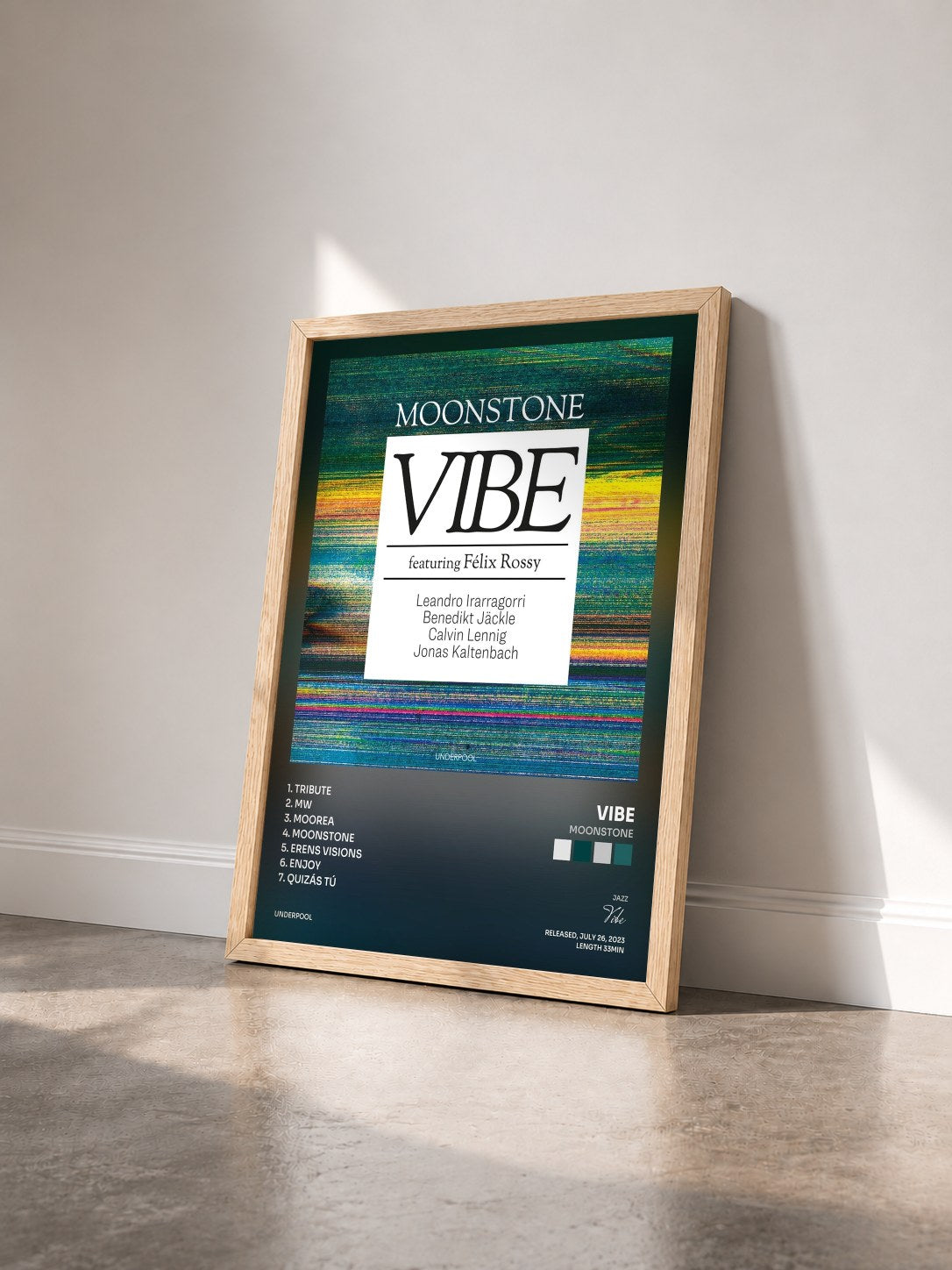 #bois Tableau de l'album Moonstone de Vibe vu de trois quarts, cadre en bois brut