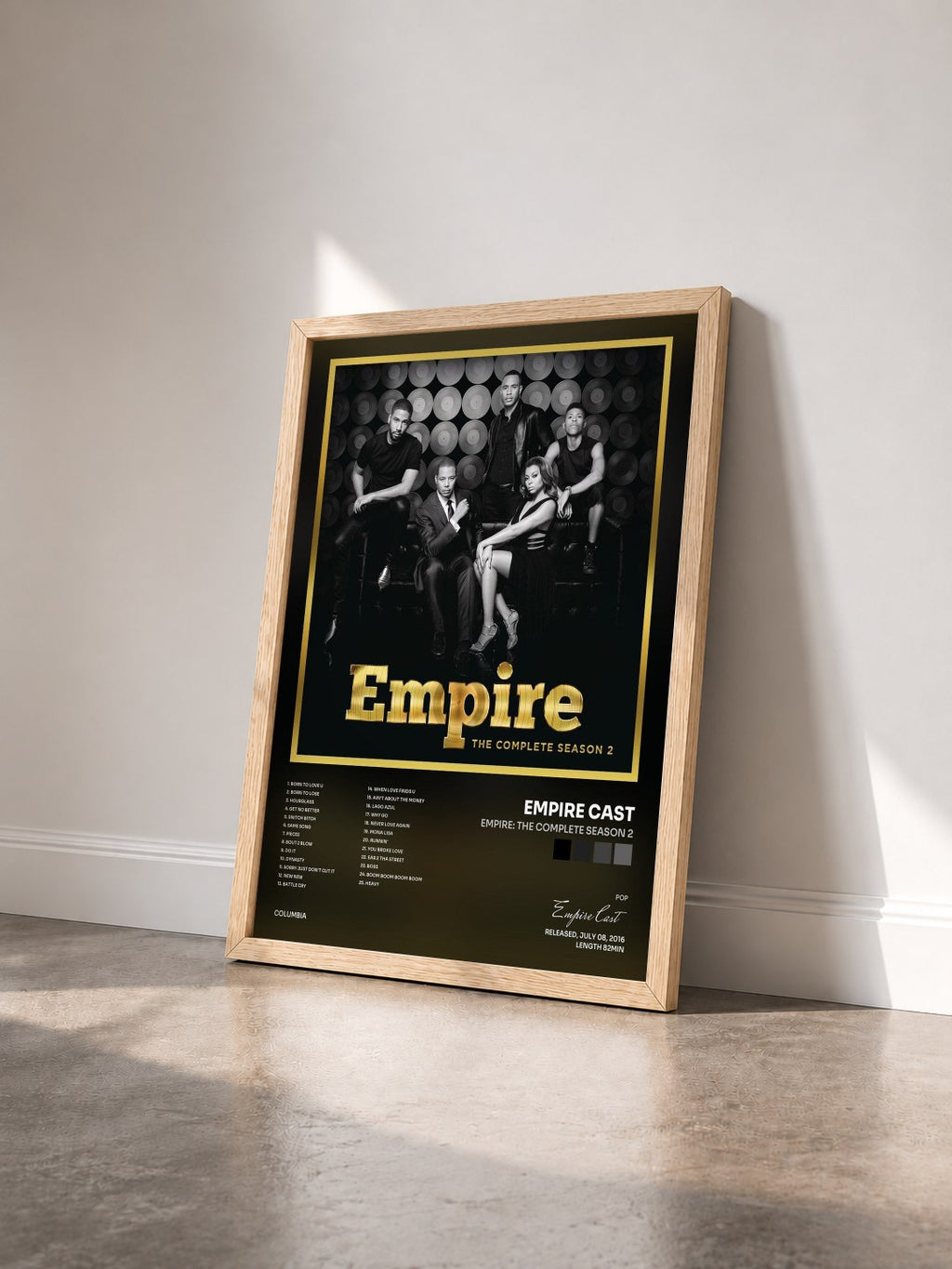 #bois Tableau de l'album Empire: The Complete Season 2 de Empire Cast vu de trois quarts, cadre en bois brut