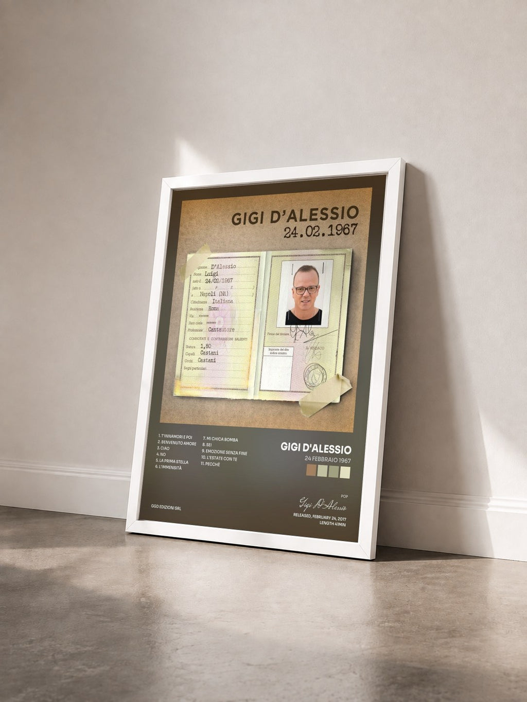 #blanc Tableau de l'album 24 febbraio 1967 de Gigi D'Alessio vu de trois quarts, cadre blanc