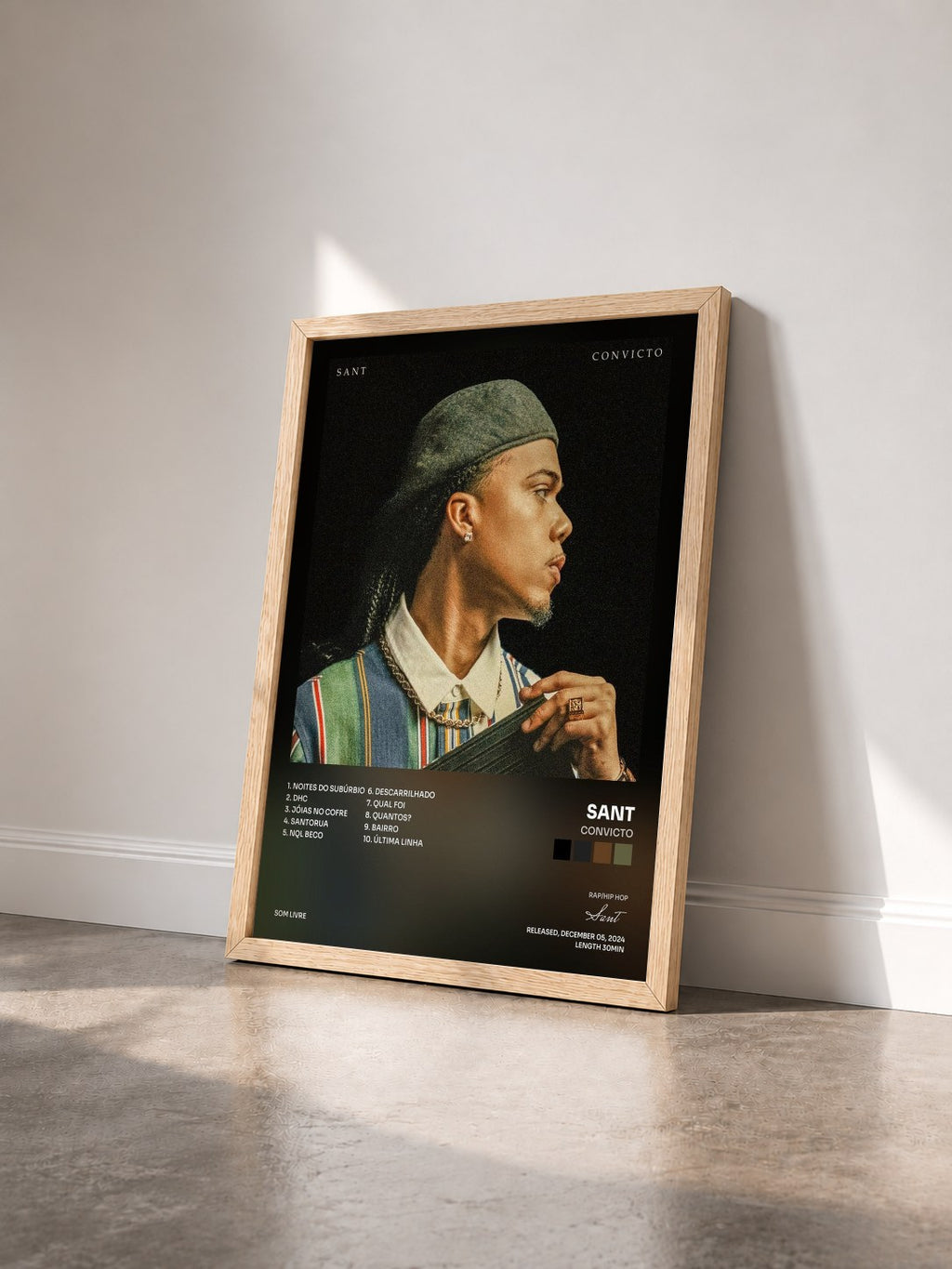 #bois Tableau de l'album CONVICTO de Sant vu de trois quarts, cadre en bois brut