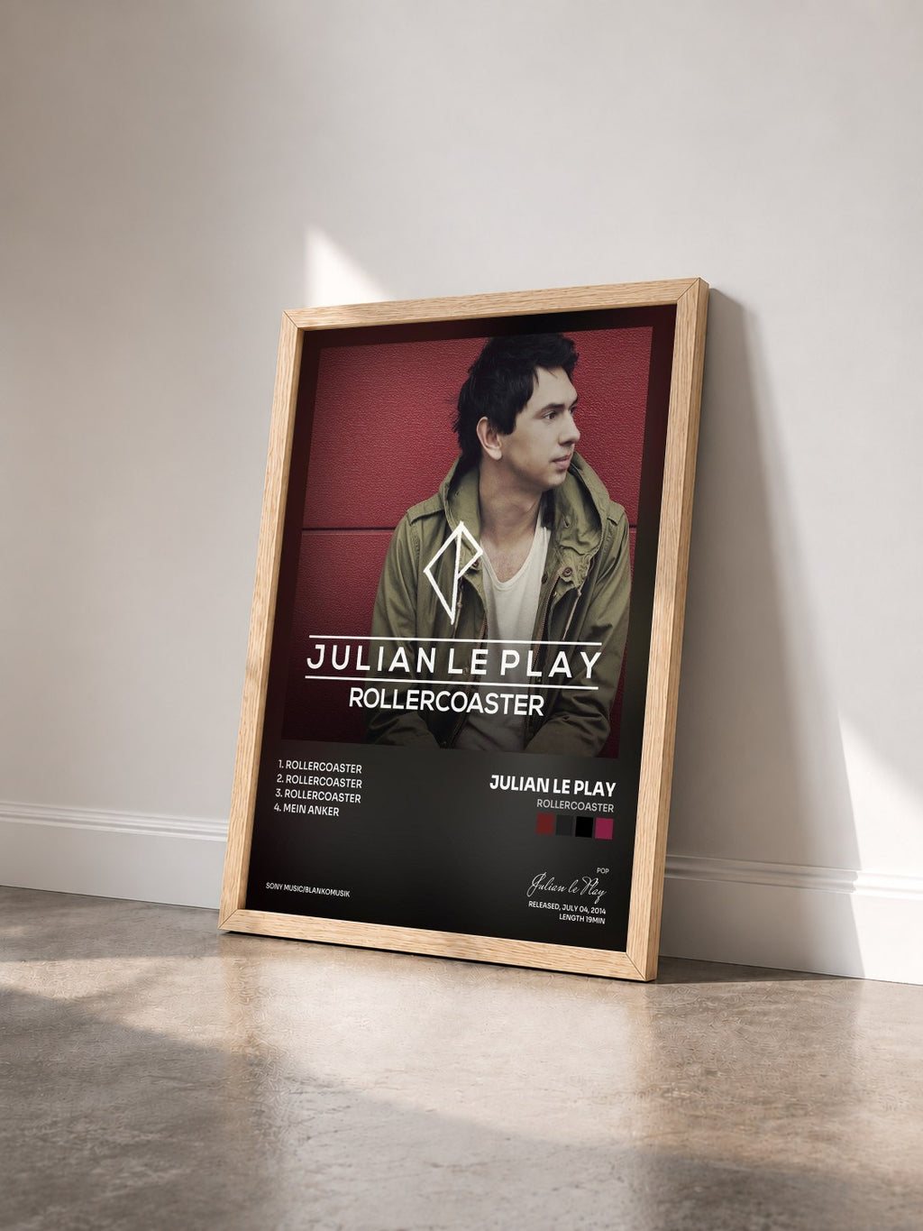 #bois Tableau de l'album Rollercoaster de Julian le Play vu de trois quarts, cadre en bois brut