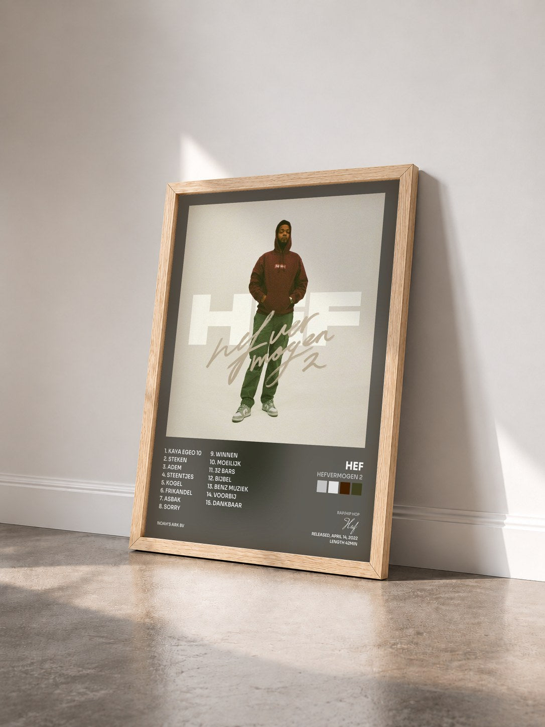 #bois Tableau de l'album Hefvermogen 2 de Hef vu de trois quarts, cadre en bois brut