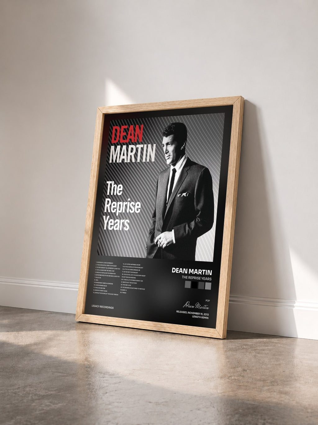 #bois Tableau de l'album The Reprise Years de Dean Martin vu de trois quarts, cadre en bois brut