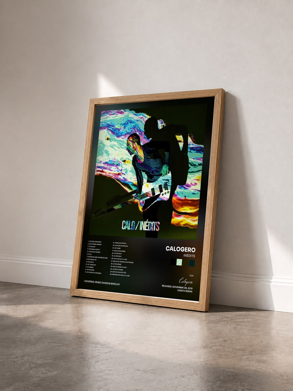 #bois Tableau de l'album Inédits de Calogero vu de trois quarts, cadre en bois brut