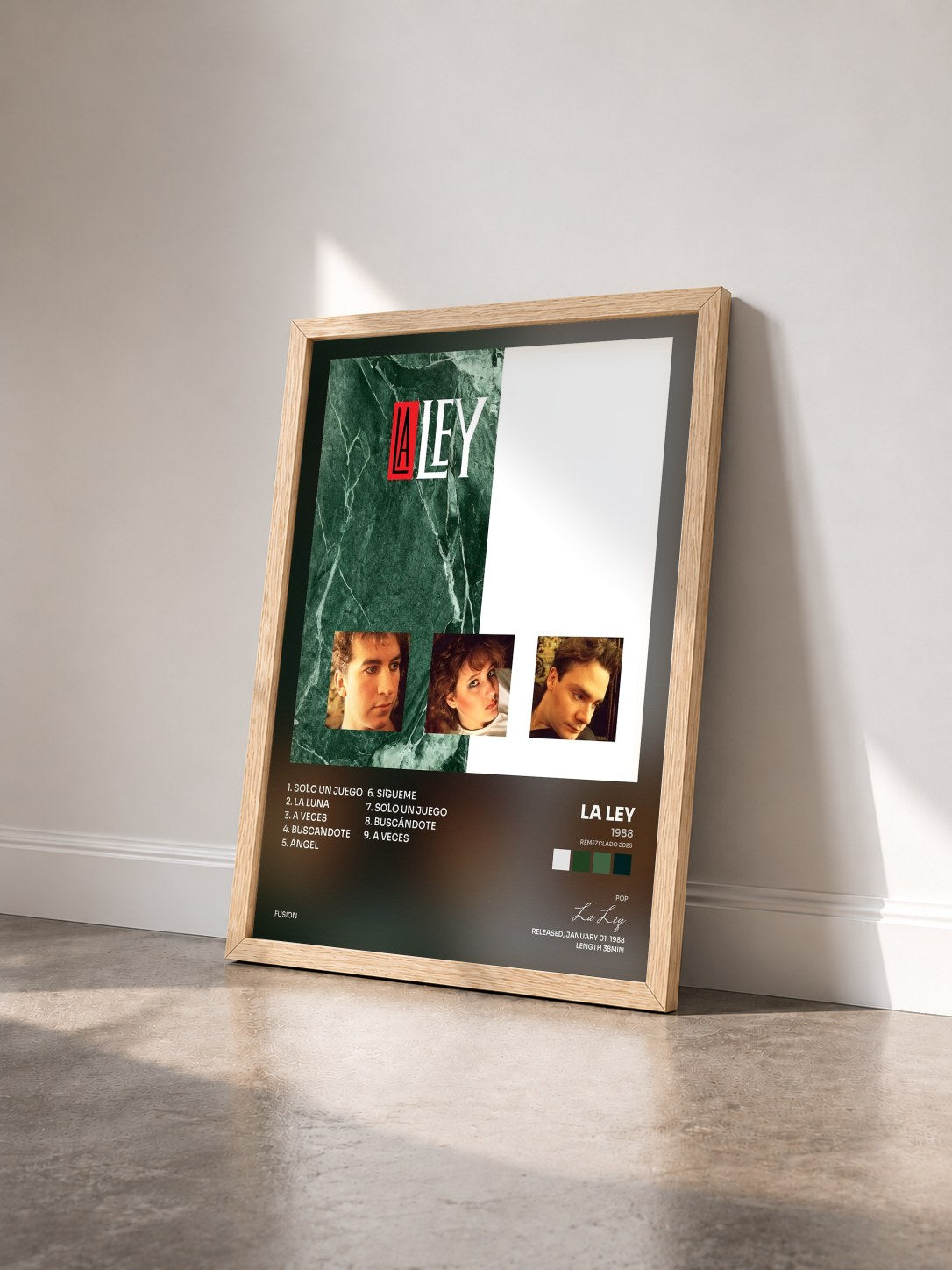 #bois Tableau de l'album 1988 (Remezclado 2025) de La Ley vu de trois quarts, cadre en bois brut