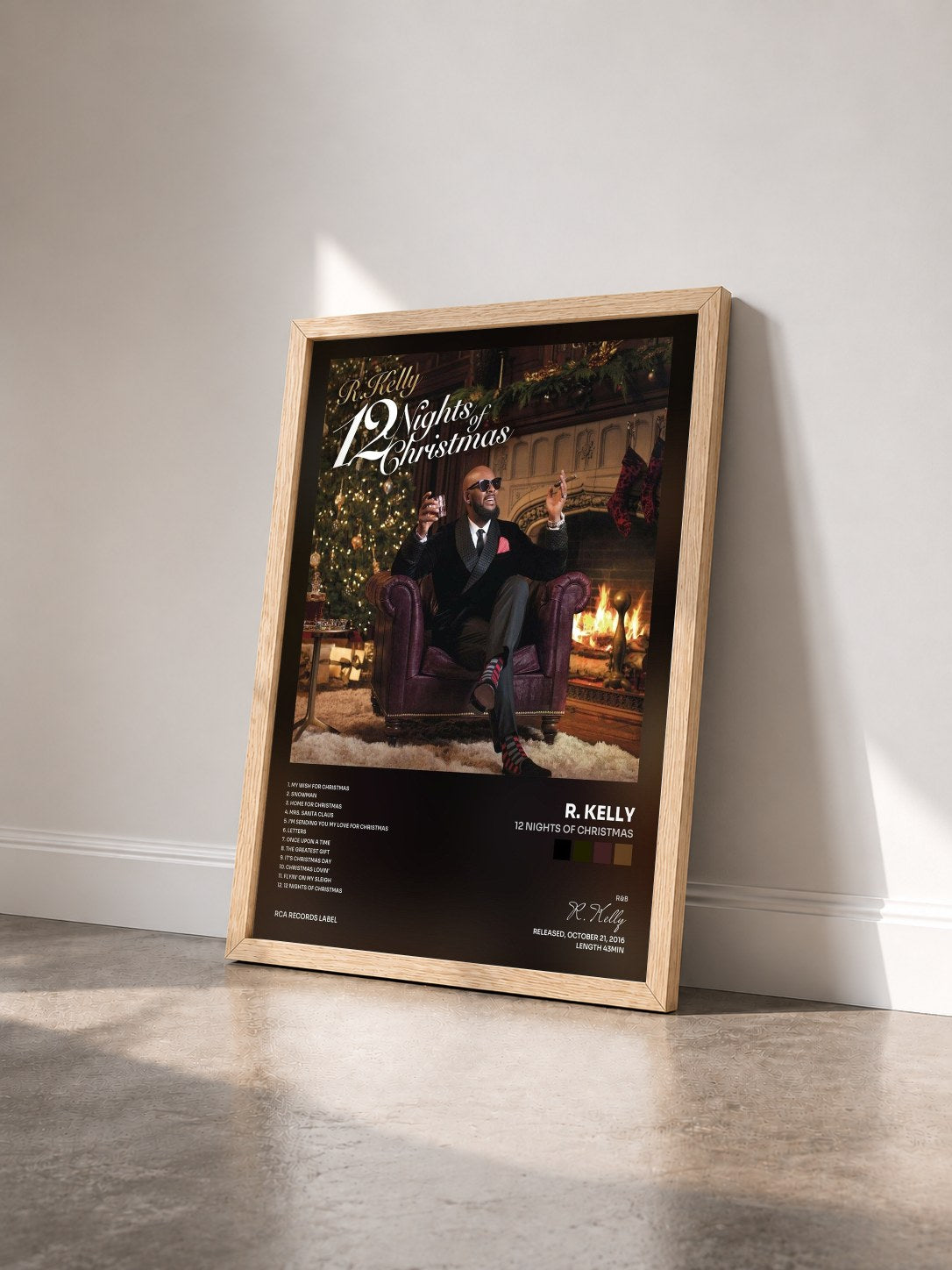 #bois Tableau de l'album 12 Nights Of Christmas de R. Kelly vu de trois quarts, cadre en bois brut