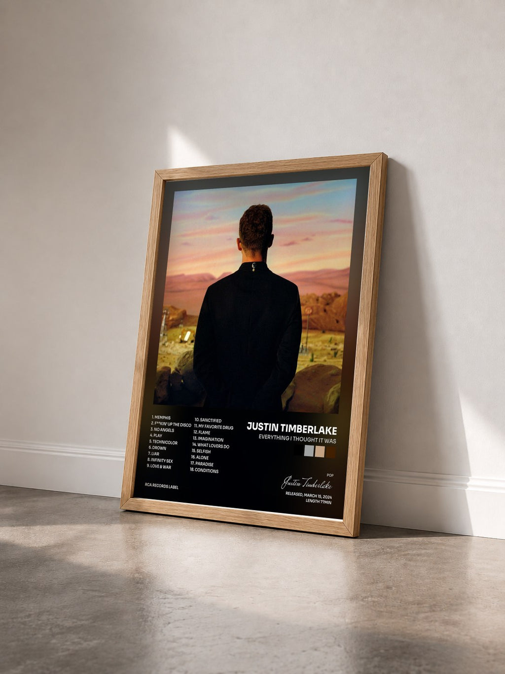 #bois Tableau de l'album Everything I Thought It Was de Justin Timberlake vu de trois quarts, cadre en bois brut