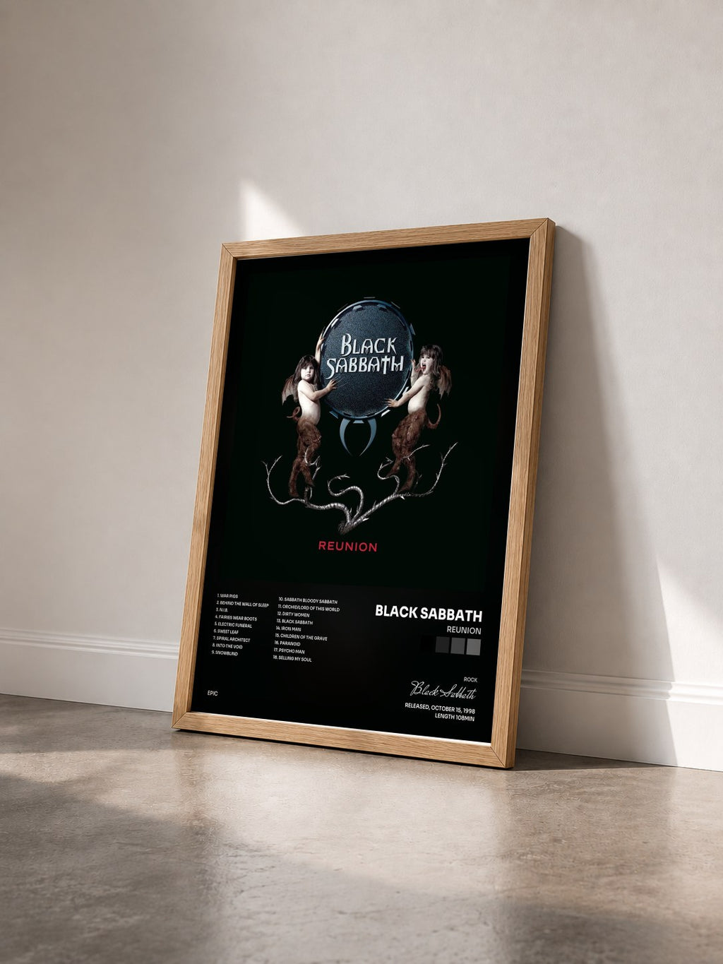 #bois Tableau de l'album Reunion de Black Sabbath vu de trois quarts, cadre en bois brut