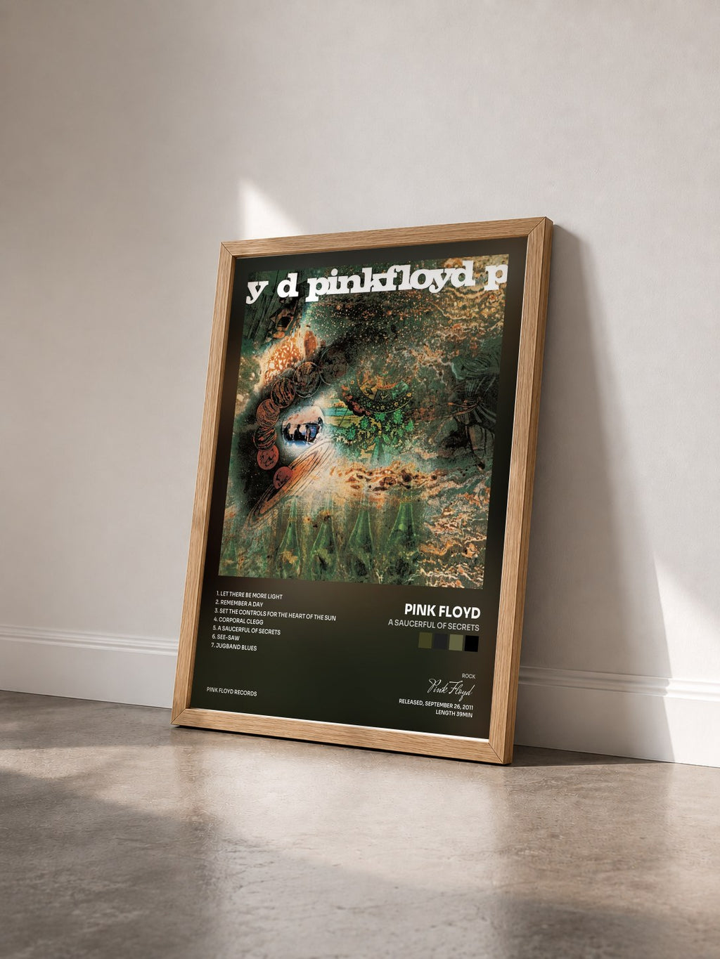 #bois Tableau de l'album A Saucerful of Secrets de Pink Floyd vu de trois quarts, cadre en bois brut