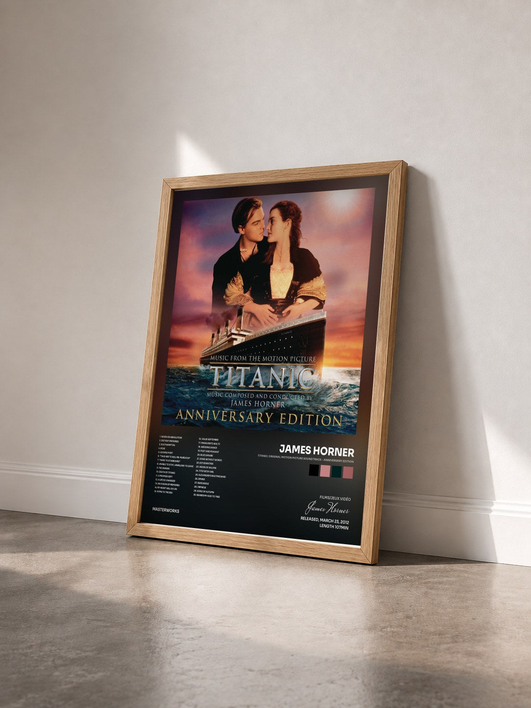 #bois Tableau de l'album Titanic: Original Motion Picture Soundtrack - Anniversary Edition de James Horner vu de trois quarts, cadre en bois brut