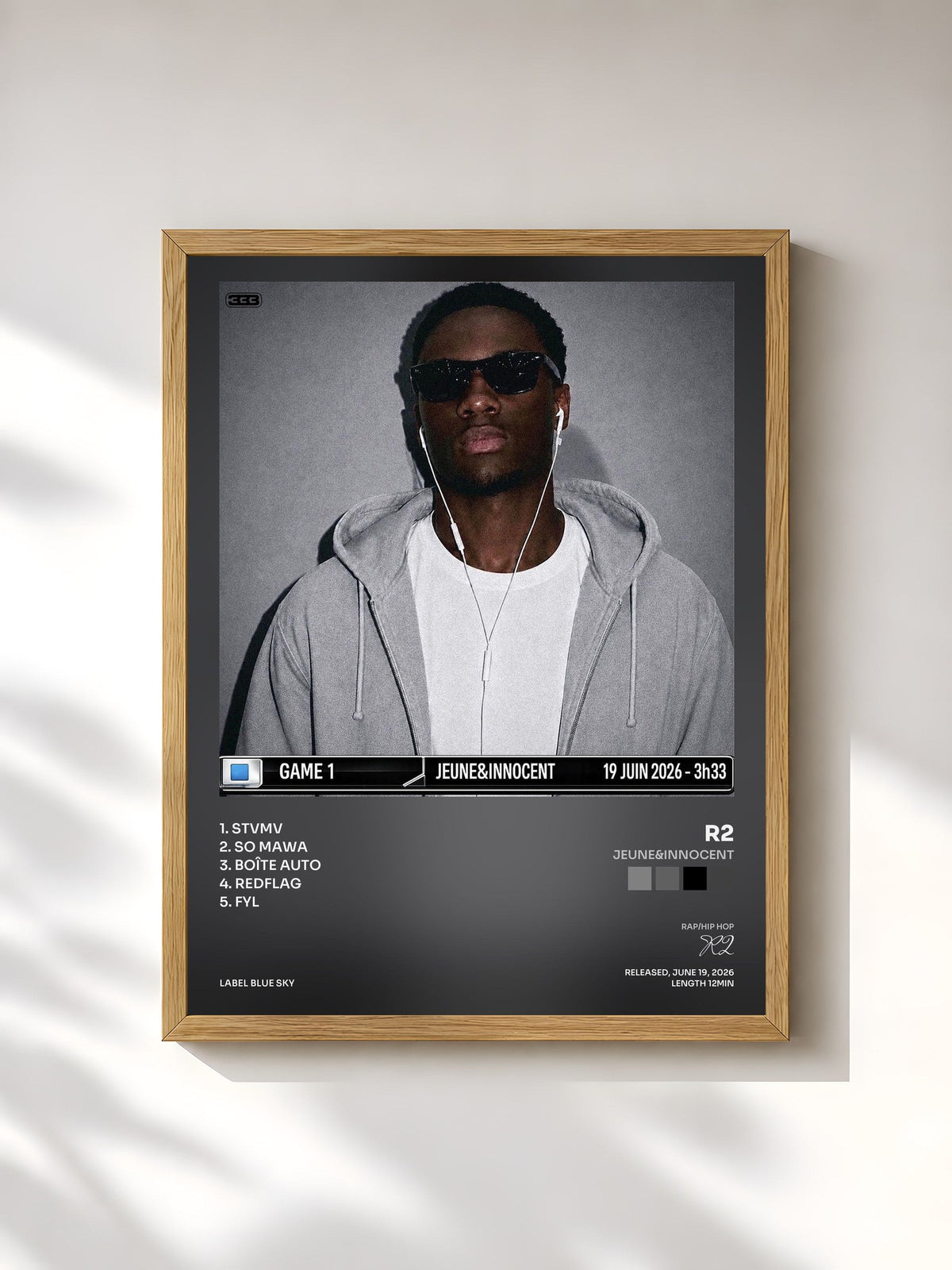 #bois Tableau de l'album JEUNE&INNOCENT de R2, cadre en bois brut, imprimé et encadré en France