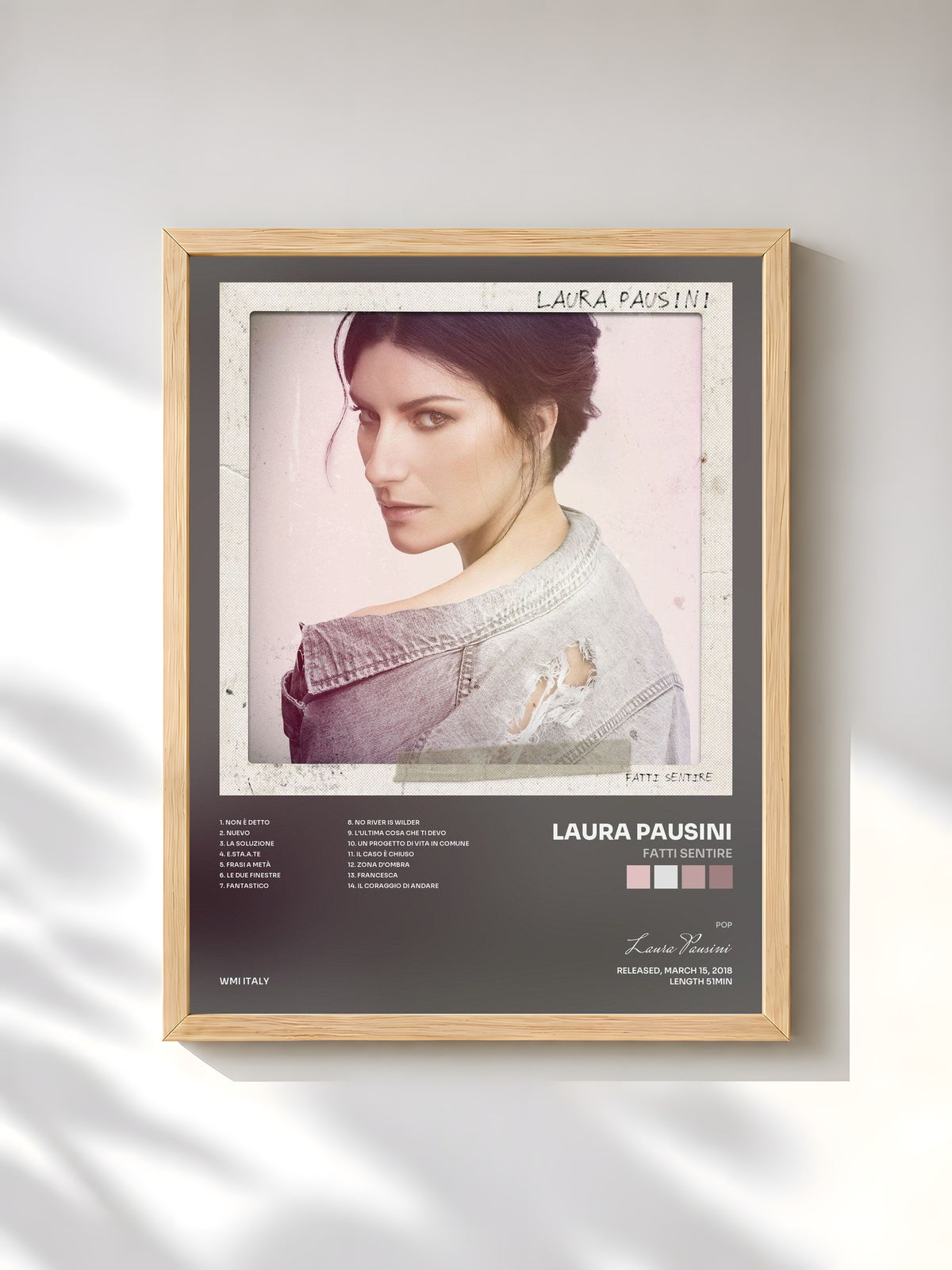 #bois Tableau de l'album Fatti sentire de Laura Pausini, cadre en bois brut, imprimé et encadré en France