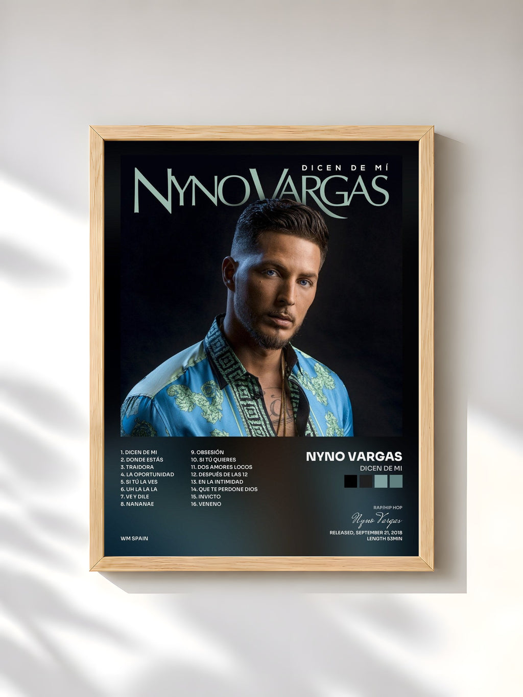 #bois Tableau de l'album Dicen de mi de Nyno Vargas, cadre en bois brut, imprimé et encadré en France
