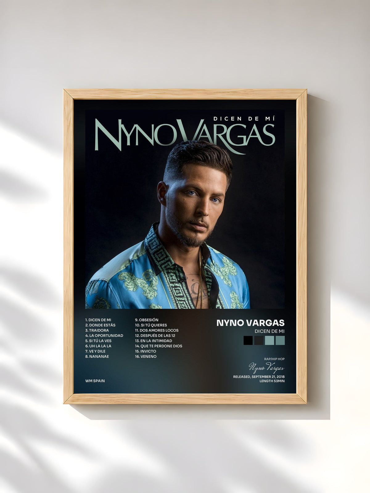 #bois Tableau de l'album Dicen de mi de Nyno Vargas, cadre en bois brut, imprimé et encadré en France