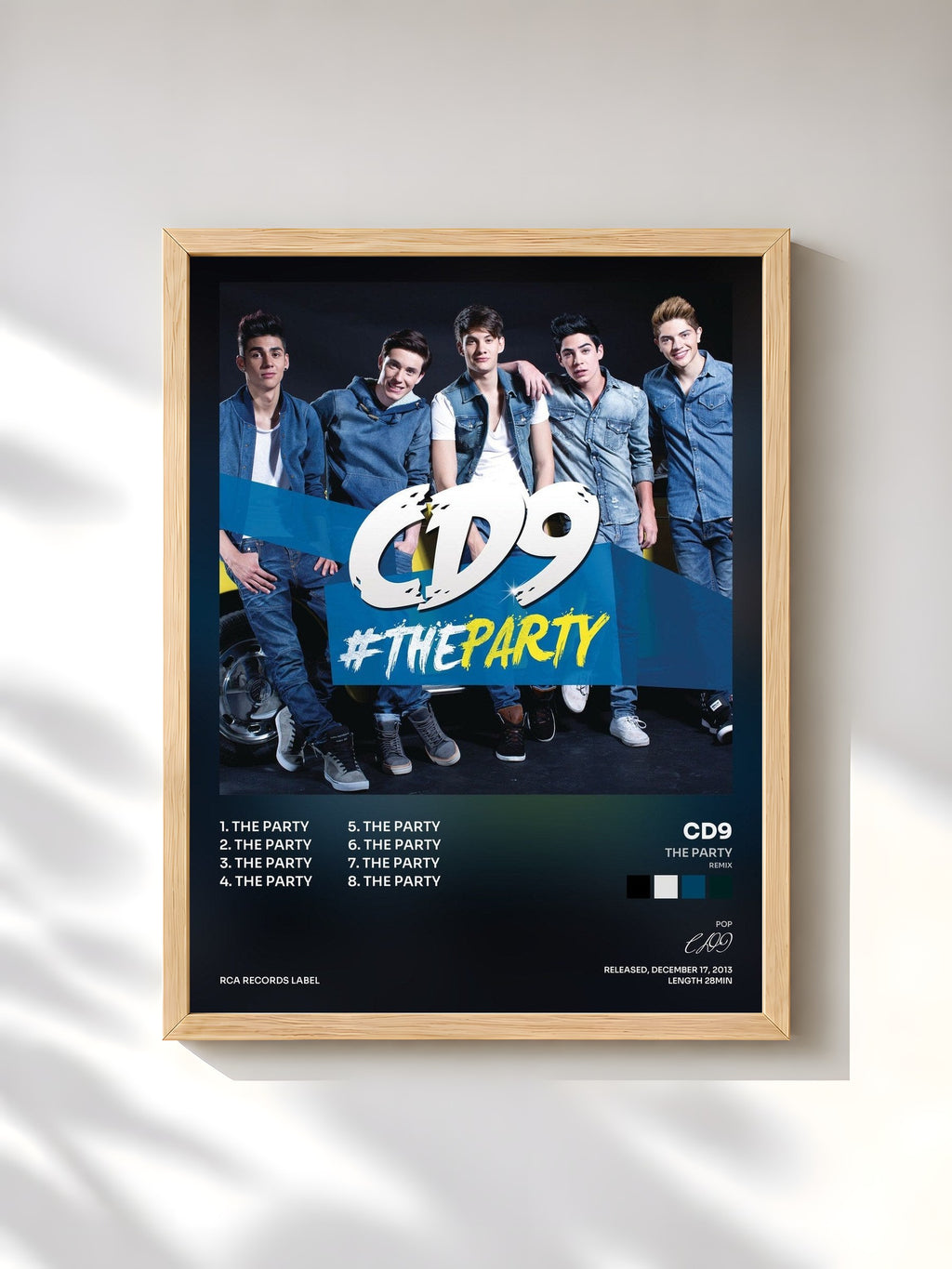 #bois Tableau de l'album The Party (Remix) de CD9, cadre en bois brut, imprimé et encadré en France