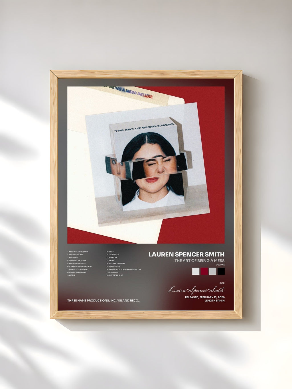 #bois Tableau de l'album THE ART OF BEING A MESS (DELUXE) de Lauren Spencer Smith, cadre en bois brut, imprimé et encadré en France