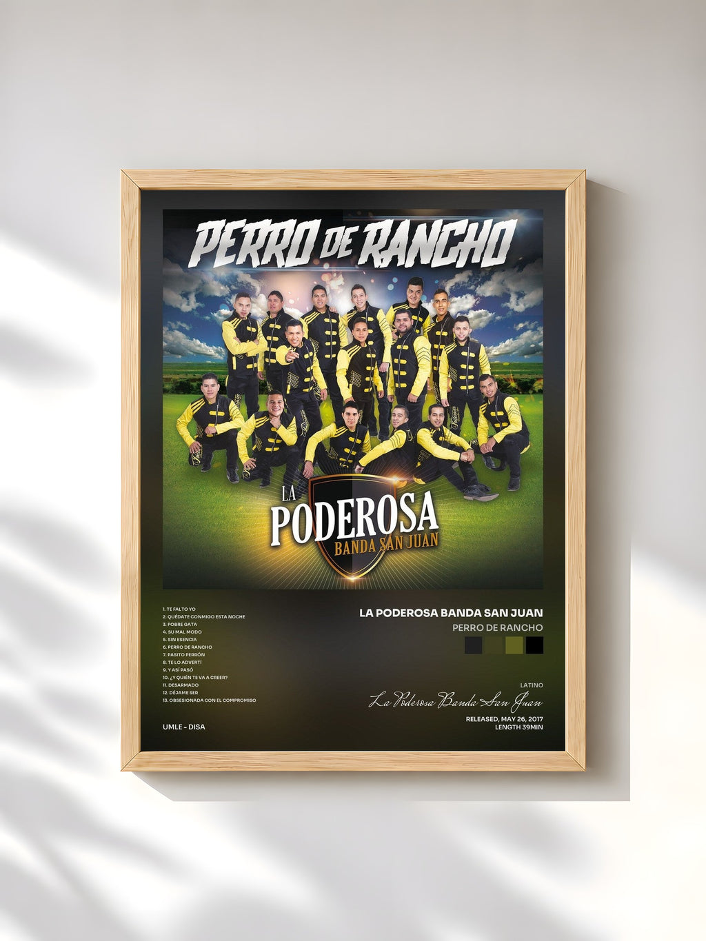 #bois Tableau de l'album Perro De Rancho de La Poderosa Banda San Juan, cadre en bois brut, imprimé et encadré en France