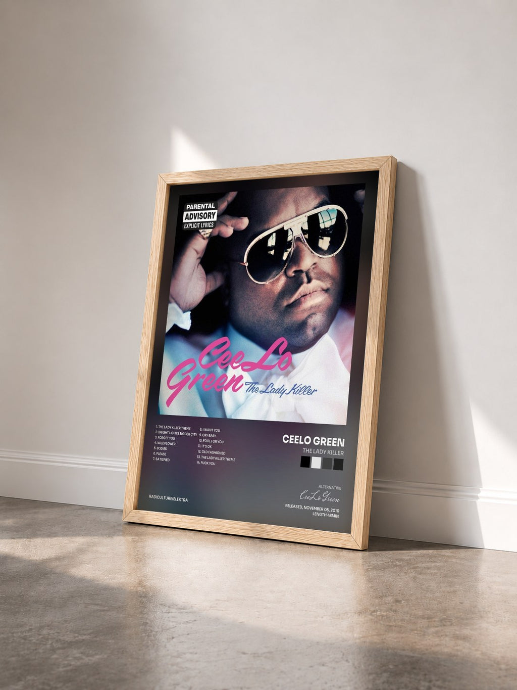 #bois Tableau de l'album The Lady Killer de CeeLo Green vu de trois quarts, cadre en bois brut
