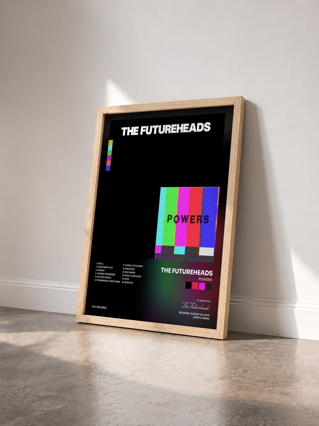 #bois Tableau de l'album Powers de The Futureheads vu de trois quarts, cadre en bois brut