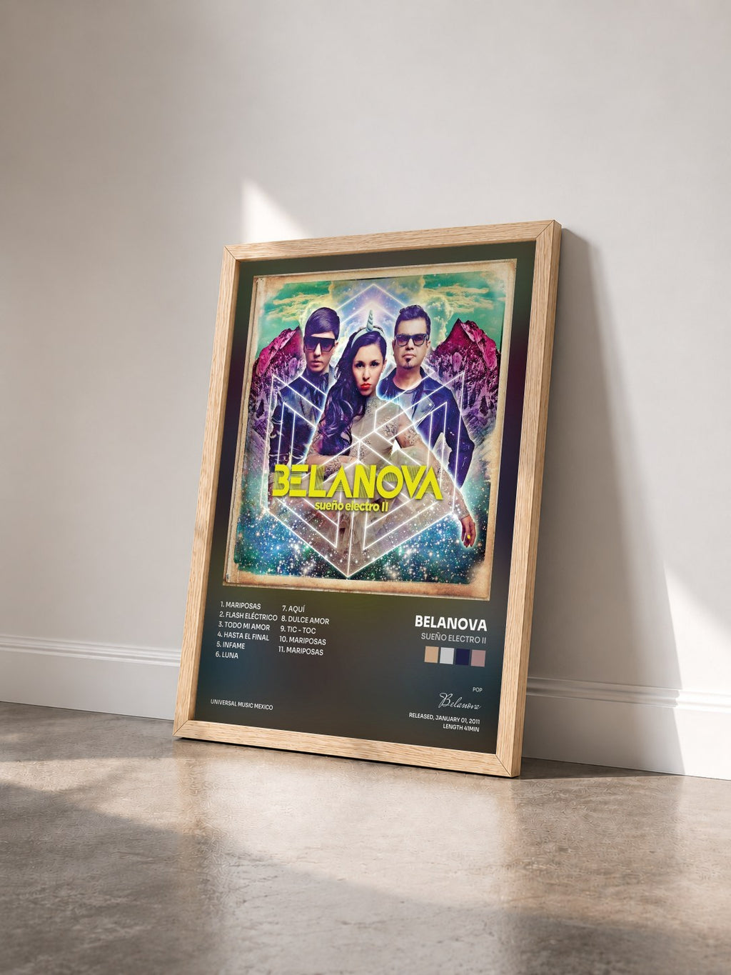#bois Tableau de l'album Sueño Electro II de Belanova vu de trois quarts, cadre en bois brut