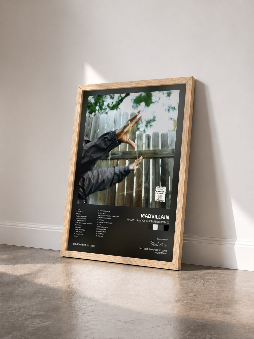 #bois Tableau de l'album Madvillainy 2: The Madlib Remix de Madvillain vu de trois quarts, cadre en bois brut