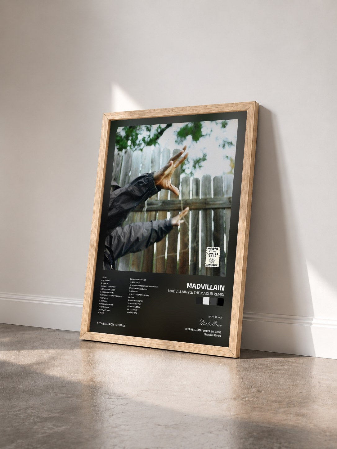 #bois Tableau de l'album Madvillainy 2: The Madlib Remix de Madvillain vu de trois quarts, cadre en bois brut