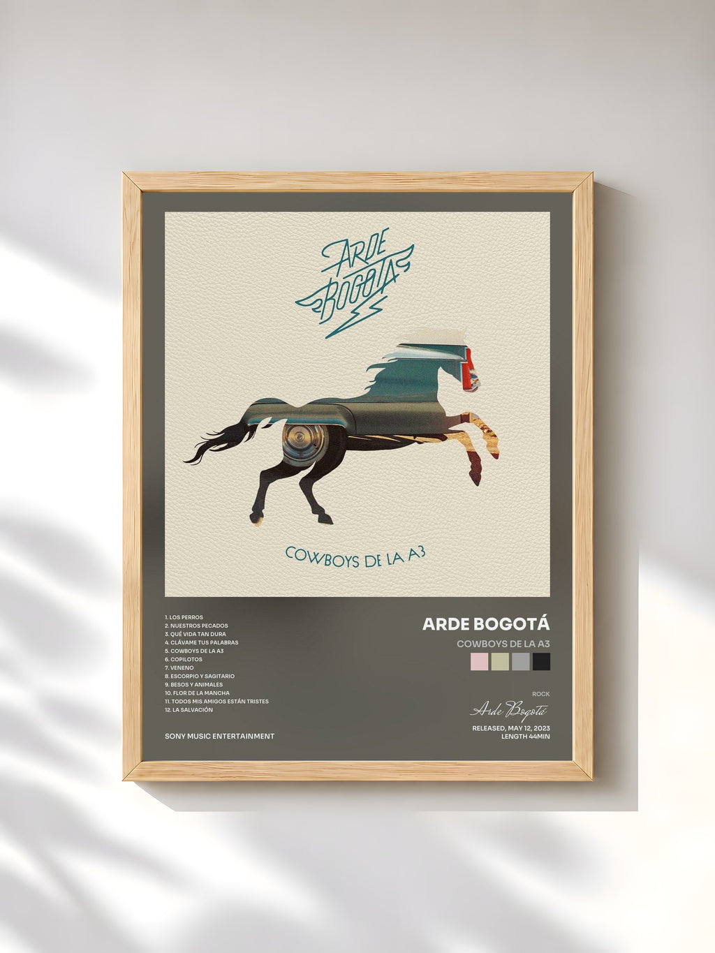 #bois Tableau de l'album COWBOYS DE LA A3 de Arde Bogotá, cadre en bois brut, imprimé et encadré en France