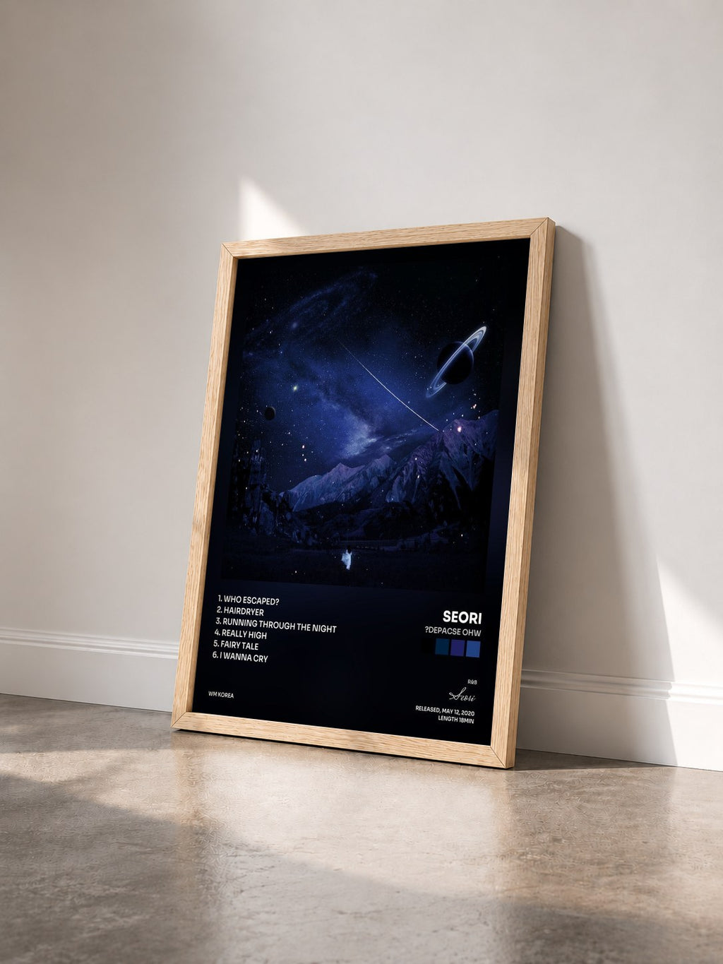 #bois Tableau de l'album ?depacse ohw de Seori vu de trois quarts, cadre en bois brut