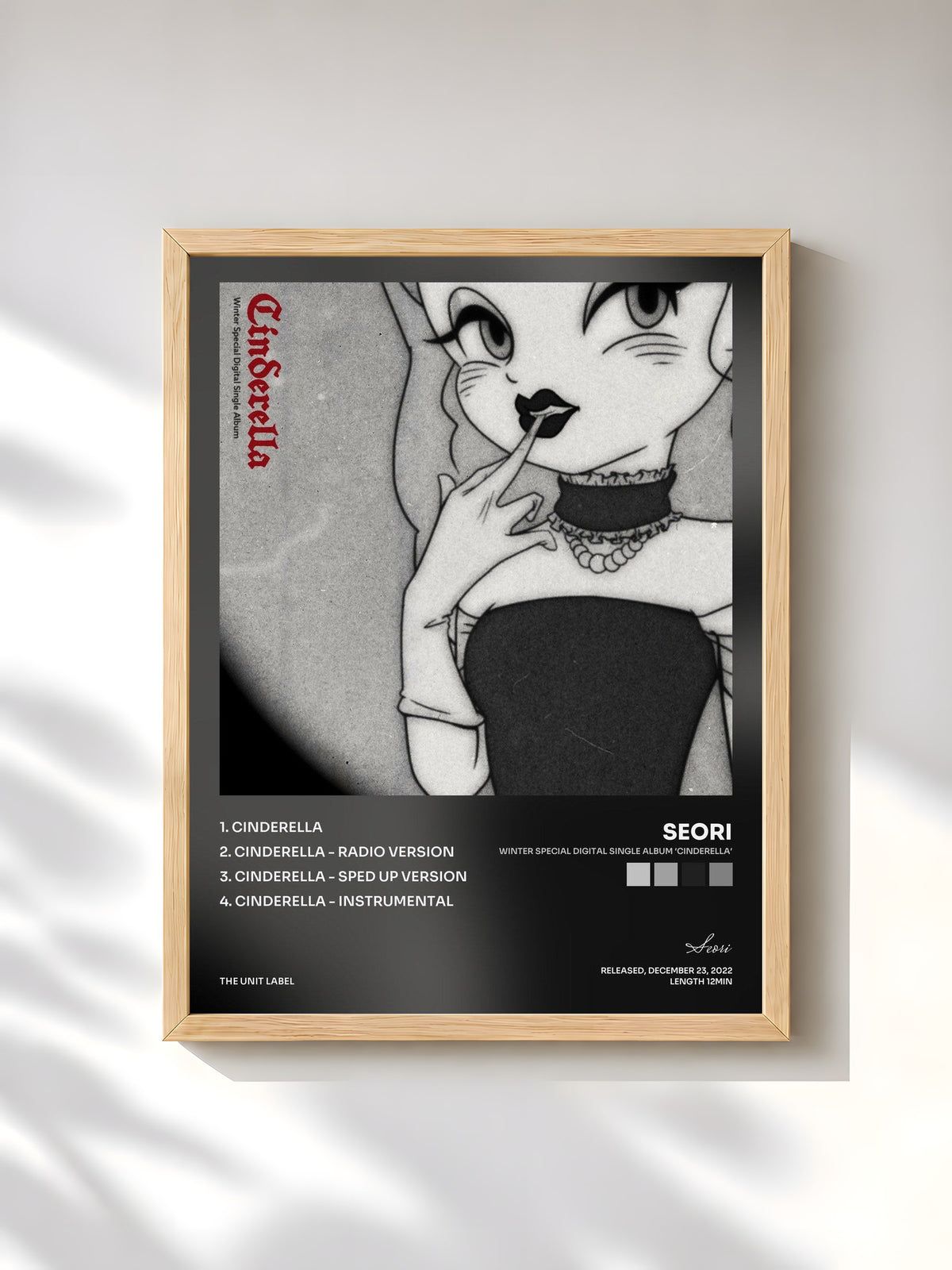 #bois Tableau de l'album Winter Special Digital Single Album ′Cinderella′ de Seori, cadre en bois brut, imprimé et encadré en France