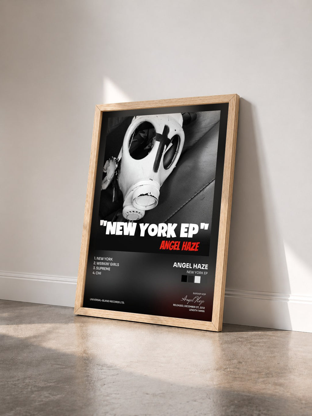 #bois Tableau de l'album New York EP de Angel Haze vu de trois quarts, cadre en bois brut