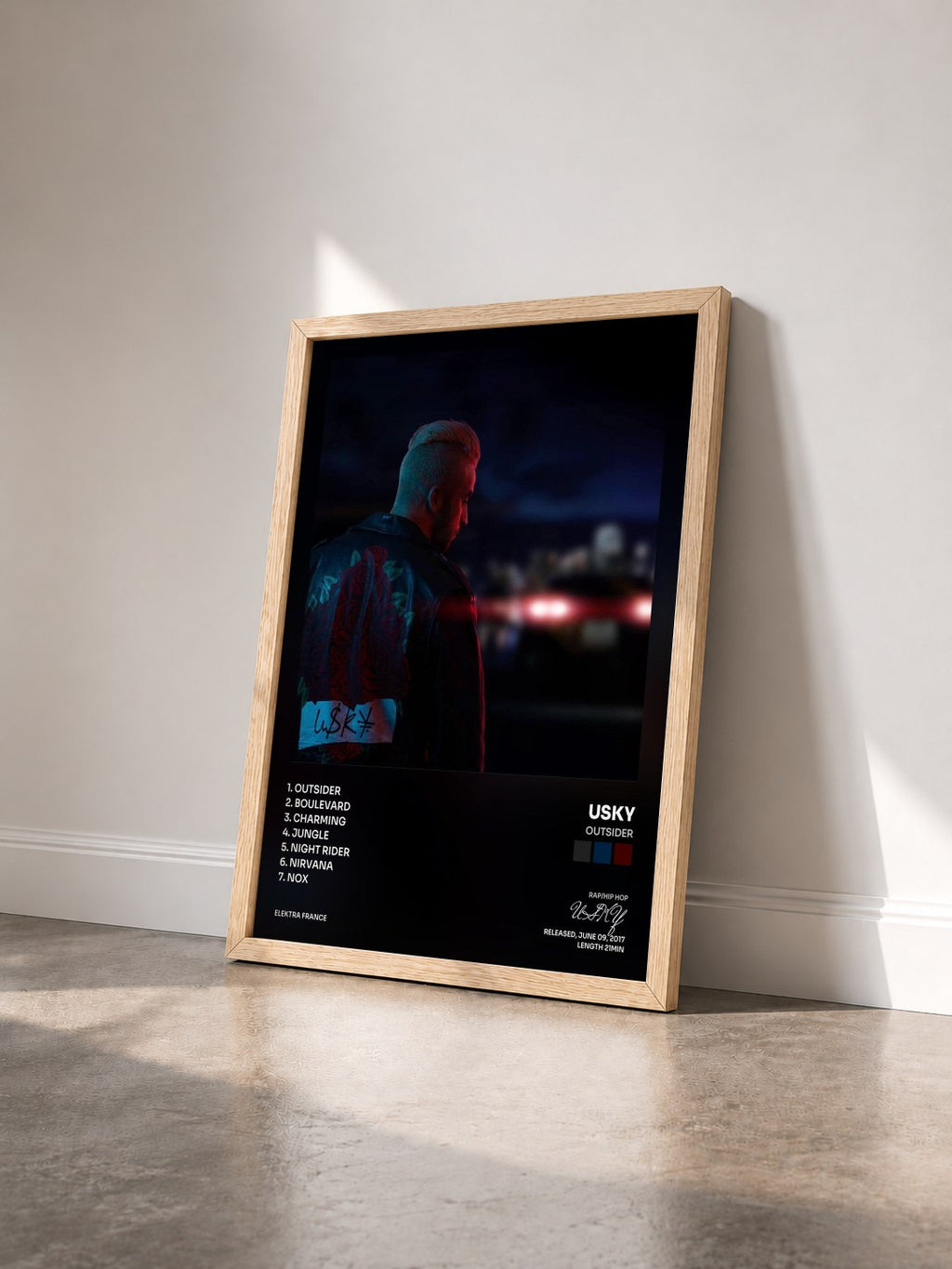#bois Tableau de l'album Outsider de USKY vu de trois quarts, cadre en bois brut