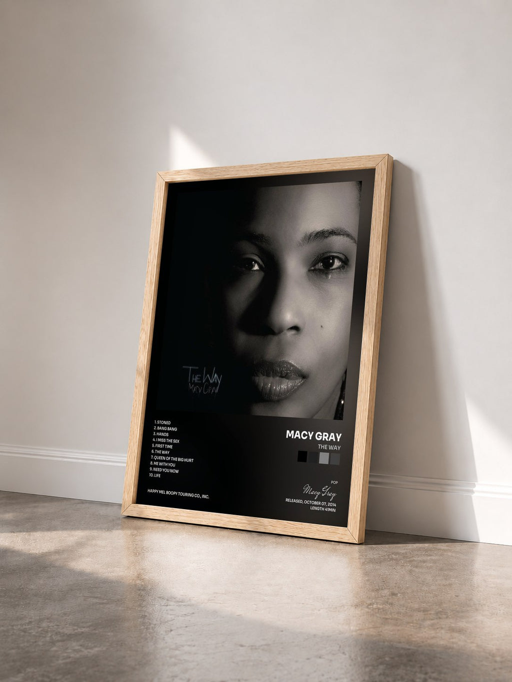 #bois Tableau de l'album The Way de Macy Gray vu de trois quarts, cadre en bois brut