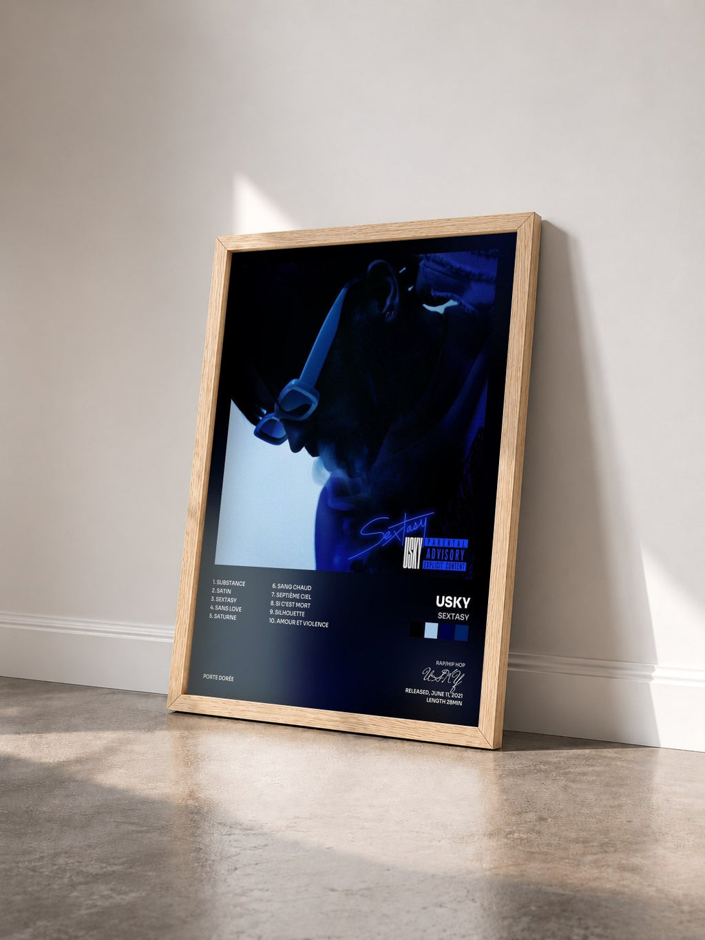 #bois Tableau de l'album SEXTASY de USKY vu de trois quarts, cadre en bois brut